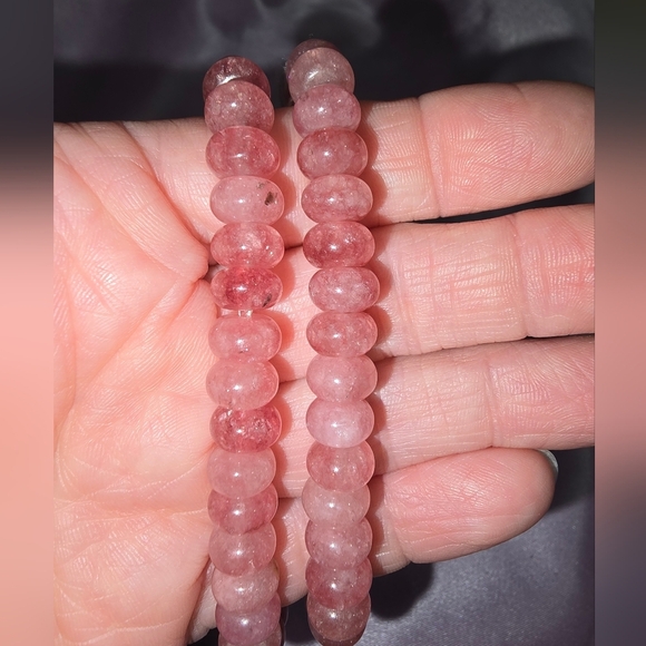 Strawberry Quartz Rondelle Bracelet - Picture 7 of 10